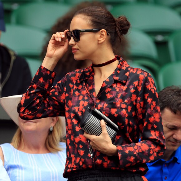 Irina Shayk à Wimbledon. Londres, le 8 juillet 2016.