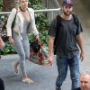 Liam Hemsworth et Miley Cyrus prennent un vol à Brisbane en Australie le 1er mai 2016