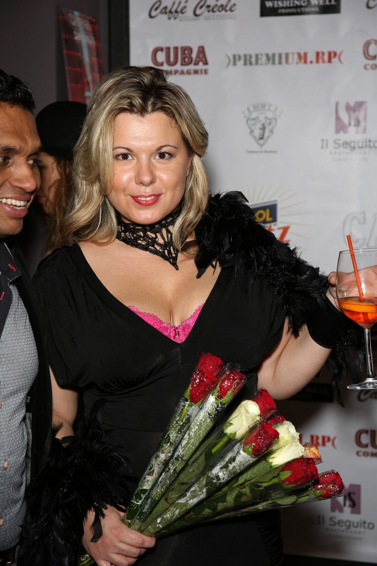 Photo Exclusif Cindy Lopes Soiree Cindy Lopes Cuisine Pour Vous