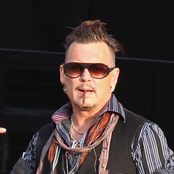 Exclusif - Johnny Depp et Joe Perry arrivent pour leur concert au Casino Sands à Bethlehem en Pennsylvanie, le 1er juillet 2016