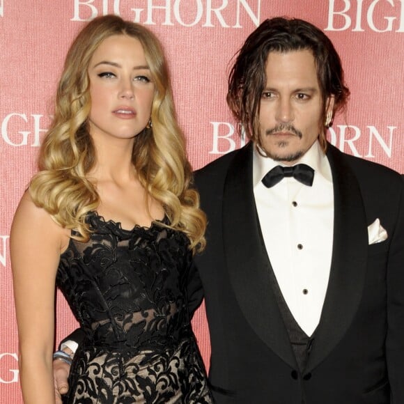 Johnny Depp et sa femme Amber Heard - People à la 27ème soirée annuelle du Festival du film de Palm Springs au Convention Center le 2 janvier 2016.