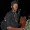 Usain Bolt a passé une 4ème nuit à Londres. Il a encore été vu en compagnie de jeunes filles. Ils ont commencé par un dîner au restaurant Novikov à Mayfair, avant d'aller dans une boîte de nuit dans le West End jusqu'à 5h du matin. Puis Usain et les filles sont retournés à son hôtel. Le 27 Août 2016