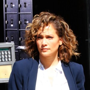 Jennifer Lopez sur le tournage de 'Shades of Blue' après sa rupture avec Casper Smart à New York le 24 août 2016.