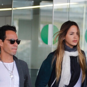 Exclusif - Marc Anthony arrive avec sa femme Shannon de Lima et son fils Ryan à Barcelone. Shannon est allée ensuite faire du shopping avec Ryan. Le 30 juin 2016