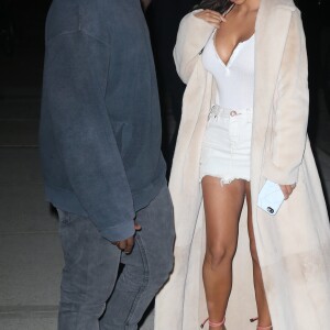 Kim Kardashian et son mari Kanye West dans les rues de New York, le 29 août 2016.