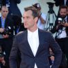 Jude Law lors de la première du film ''The Young Pope'' lors du 73ème Festival du Film de Venise, la Mostra, le 2 septembre 2016.