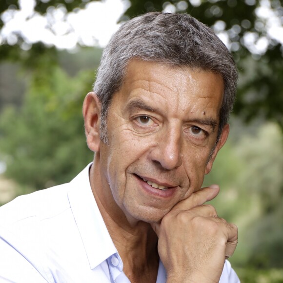 Michel Cymes - 21ème édition de la "Forêt des livres" à Chanceaux-prés-Loches, France, le 28 août 2016. © Cédric Perrin/Bestimage