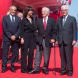 Alberto Barbera et Paolo Baratta aux côtés de Jean-Paul Belmondo et Sophie Marceau sur le tapis rouge du 73e Festival du Film de Venise, la Mostra, pour recevoir le Lion d'Or pour l'ensemble de sa carrière. Le 8 septembre 2016