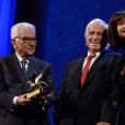 Sophie Marceau, Paolo Baratta, Jean Paul Belmondo - Remise du Lion d'Or à Jean-Paul Belmondo pour l'ensemble de sa carrière lors du 73e Festival du Film de Venise, la Mostra. Le 8 septembre 2016 7
