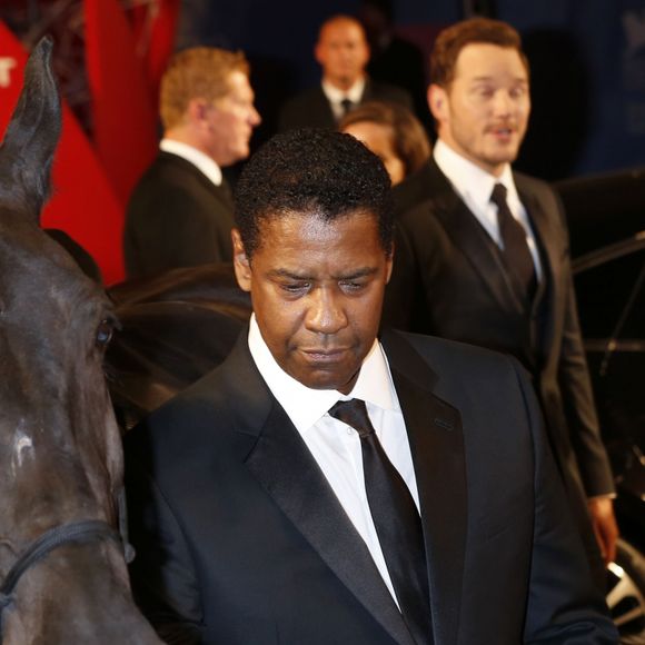 Denzel Washington lors de l'avant-première de The Magnificent Seven (Les Sept Mercenaires) d'Antoine Fuqua en clôture de la 73e Mostra de Venise, le 10 septembre 2016. © Future-Image/Zuma Press/Bestimage