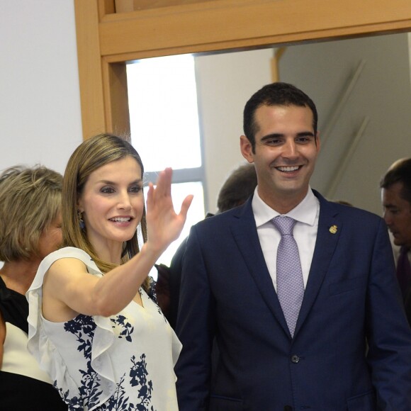 La reine Letizia d'Espagne inaugurait officiellement l'année scolaire 2016-2017 à l'école Ginés Morata d'Almeria, en Andalousie, le 13 septembre 2016.