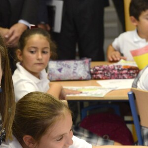 La reine Letizia d'Espagne inaugurait officiellement l'année scolaire 2016-2017 à l'école Ginés Morata d'Almeria, en Andalousie, le 13 septembre 2016.