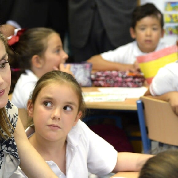 La reine Letizia d'Espagne inaugurait officiellement l'année scolaire 2016-2017 à l'école Ginés Morata d'Almeria, en Andalousie, le 13 septembre 2016.