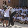 Et encore un câlin ! La reine Letizia d'Espagne inaugurait officiellement l'année scolaire 2016-2017 à l'école Ginés Morata d'Almeria, en Andalousie, le 13 septembre 2016.