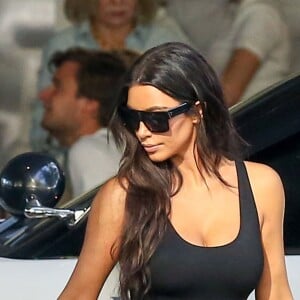 Kim Kardashian fait du shopping avec sa fille North West à Bal Harbour. Ensuite, Kim et North sont allées déjeuner avec Khloe Kardashian et son nouveau compagnon Tristan Thompson. Le 18 septembre 2016