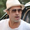 Brad Pitt à son arrivée à l'aéroport de Los Angeles le 24 juillet 2016.