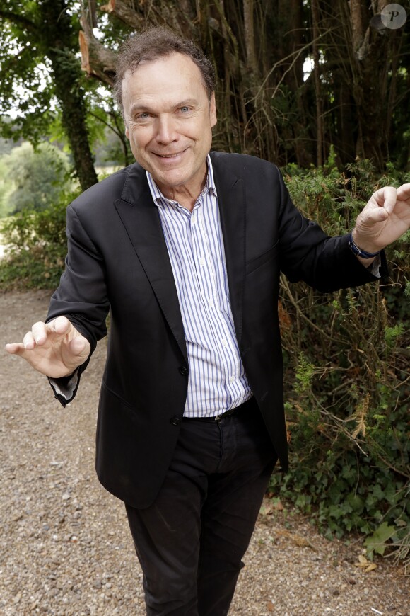 Julien Lepers - 21ème édition de la "Forêt des livres" à Chanceaux-prés-Loches, France, le 28 août 2016. © Cédric Perrin/Bestimage