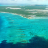 Les eaux turquoises des Îles Turques-et-Caïques.