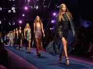 Fashion Week : Gigi et Bella Hadid, Naomi Campbell... canons pour Versace
