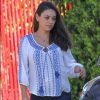 Exclusif - Mila Kunis enceinte avec sa fille Wyatt dans les rues de Los Angeles, le 23 septembre 2016