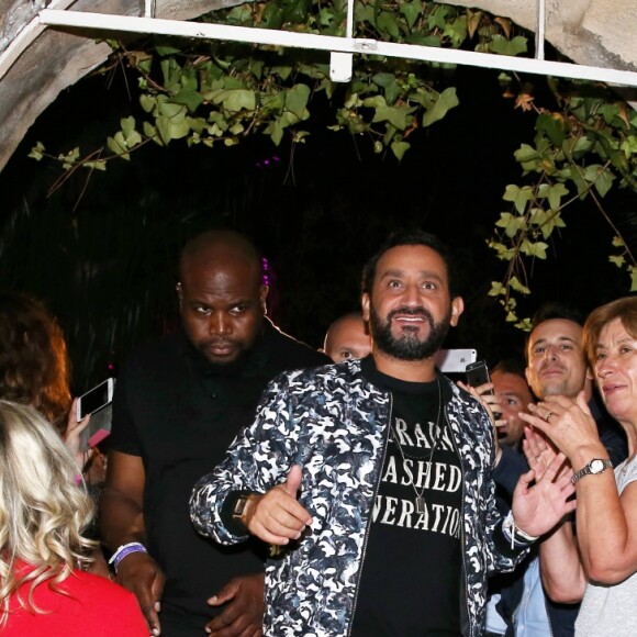Exclusif - Cyril Hanouna - A l'occasion de son 42ème anniversaire, Cyril Hanouna à fait la surprise au public et chroniqueurs de "Touche pas à mon poste" d'emmener tout le monde, aprés l'émission, à Palma de Majorque pour faire la fête dans la célébre discothéque "Le Pacha" Palma de Majorque, le 22 Septembre 2016