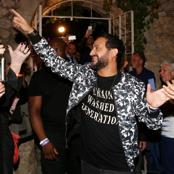 Exclusif -Cyril Hanouna - A l'occasion de son 42ème anniversaire, Cyril Hanouna à fait la surprise au public et chroniqueurs de "Touche pas à mon poste" d'emmener tout le monde, aprés l'émission, à Palma de Majorque pour faire la fête dans la célébre discothéque "Le Pacha" Palma de Majorque, le 22 Septembre 2016