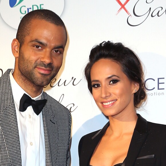 Tony Parker et sa femme Axelle au gala "Par Coeur" pour les 10 ans de l'association "Cekedubonheur" au pavillon d'Armenonville à Paris, le 24 septembre 2015.