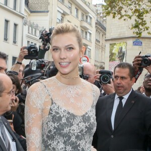 Karlie Kloss au défilé Christian Dior (collection prêt-à-porter printemps-été 2017) au Musée Rodin. Paris, le 30 septembre 2016. © CVS/Veeren/Bestimage