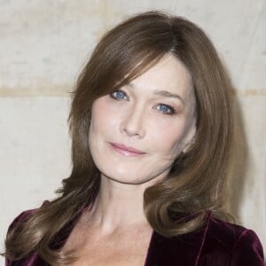 Carla Bruni-Sarkozy au défilé de mode "Christian Dior", collection prêt-à-porter Printemps-Eté 2017 à Paris, le 30 septembre 2016. © Olivier Borde/Bestimage