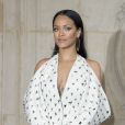 Rihanna au défilé de mode "Christian Dior", collection prêt-à-porter Printemps-Eté 2017 à Paris, le 30 septembre 2016. © Olivier Borde/Bestimage