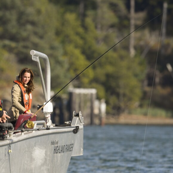 Le prince William et Kate Middleton, duc et duchesse de Cambridge, ont participé à bord du Highland Ranger à une partie de pêche pour la promotion de cette activité auprès des jeunes lors de leur visite de l'archipel Haida Gwaii le 30 septembre 2016, au septième et avant-dernier jour de leur tournée royale au Canada.