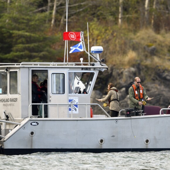 Le prince William et Kate Middleton, duc et duchesse de Cambridge, ont participé à bord du Highland Ranger à une partie de pêche pour la promotion de cette activité auprès des jeunes lors de leur visite de l'archipel Haida Gwaii le 30 septembre 2016, au septième et avant-dernier jour de leur tournée royale au Canada.