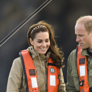 Le prince William et Kate Middleton, duc et duchesse de Cambridge, ont participé à bord du Highland Ranger à une partie de pêche pour la promotion de cette activité auprès des jeunes lors de leur visite de l'archipel Haida Gwaii le 30 septembre 2016, au septième et avant-dernier jour de leur tournée royale au Canada.