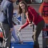 Le prince William et Kate Middleton, qui n'a pas hésité à tâter la marchandise, ont participé à bord du Highland Ranger à une partie de pêche pour la promotion de cette activité auprès des jeunes lors de leur visite de l'archipel Haida Gwaii le 30 septembre 2016, au septième et avant-dernier jour de leur tournée royale au Canada.