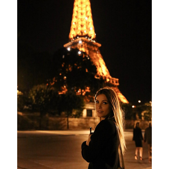 Crystal Hefner est à Paris. Photo publiée sur Instagram, le 28 septembre 2016