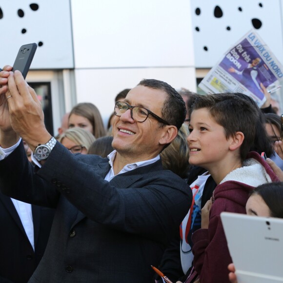 Un an après l'ouverture, le centre culturel de Lesquin a été rebaptisé "Centre culturel Dany Boon", en présence du comédien à Lesquin près de Lille le 1er octobre 2016.