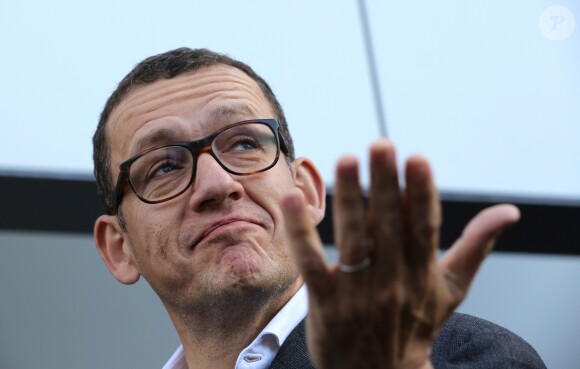 Un an après l'ouverture, le centre culturel de Lesquin a été rebaptisé "Centre culturel Dany Boon", en présence du comédien à Lesquin près de Lille le 1er octobre 2016.