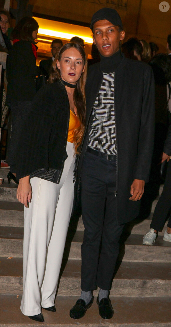 Le chanteur Stromae et sa femme Coralie Barbier - Défilé de mode "Kenzo" collection prêt-à-porter Printemps-Eté 2017 lors de la Fashion Week de Paris à la Cité de l'architecture et du patrimoine au Trocadéro à Paris, France, le 4 octobre 2016. © Agence/Bestimage