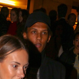 Le chanteur Stromae et sa femme Coralie Barbier - Défilé de mode "Kenzo" collection prêt-à-porter Printemps-Eté 2017 lors de la Fashion Week de Paris à la Cité de l'architecture et du patrimoine au Trocadéro à Paris, France, le 4 octobre 2016. © Agence/Bestimage