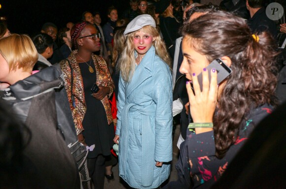 La chanteuse américaine Petite Meller - Défilé de mode "Kenzo" collection prêt-à-porter Printemps-Eté 2017 lors de la Fashion Week de Paris à la Cité de l'architecture et du patrimoine au Trocadéro à Paris, France, le 4 octobre 2016. © Agence/Bestimage