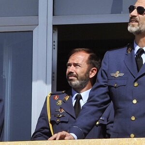 Le roi Felipe VI d'Espagne en visite au 14e régiment de l'Armée de l'air à la base aérienne d'Albiceleste le 10 octobre 2016.