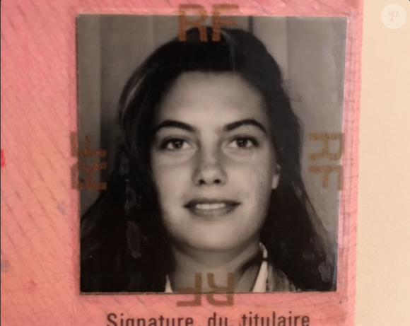 Alessandra Sublet, s aphoto de permis de conduire dévoilée le 29 septembre 2016.