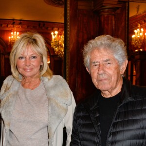 Philippe Gildas et sa femme Maryse Gildas - Générale de la pièce "À droite, à gauche" au Théâtre des Variétés à Paris le 12 octobre 2016. © Coadic Guirec/Bestimage