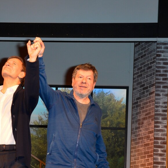 Francis Huster et Régis Laspalès - Générale de la pièce "À droite, à gauche" au Théâtre des Variétés à Paris le 12 octobre 2016. © Coadic Guirec/Bestimage