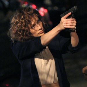 Jennifer Lopez sur le tournage de 'Shades Of Blue' dans le quartier de Harlem à New York, le 23 septembre 2016.