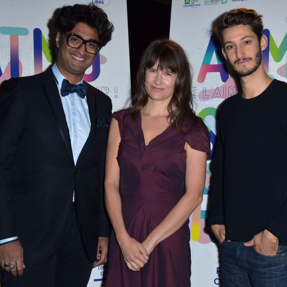La chanteuse Camille (Camille Dalmais) et Pierre Niney - Ouverture du Festival Atmosphères de Courbevoie le 13 octobre 2016. © Giancarlo Gorassini/Bestimage
