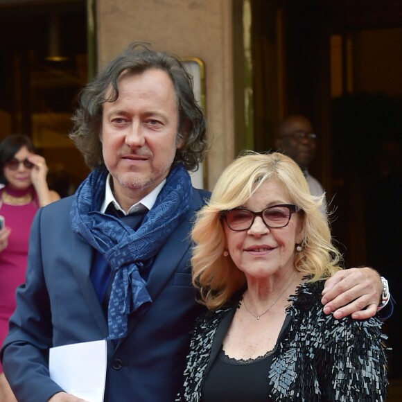 Nicoletta et son mari Jean-Christophe Molinier lors du 22ème Gala "Musique contre l'oubli" au profit d'Amesty International au thêatre des Champs-Elysées à Paris le 28 juin 2016. © Giancarlo Gorassini / Bestimage
