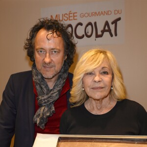Nicoletta et son mari Jean-Christophe Molinier au Lancement du "Wall of fame de Choco-Story" avec l'empreinte en chocolat des mains de célébrités au musée gourmand du chocolat - Choco Story à Paris, France le 15 juin 2016. © Coadic Guirec/Bestimage