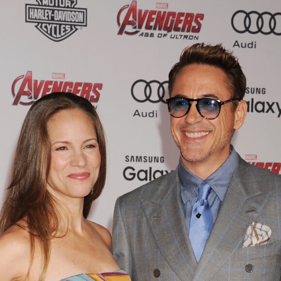 Robert Downey Jr. et sa femme Susan Downey lors de la première de "Avengers : L'ère d'Ultron" (Marvel's 'Avengers: Age Of Ultron) à Los Angeles, le 13 avril 2015.