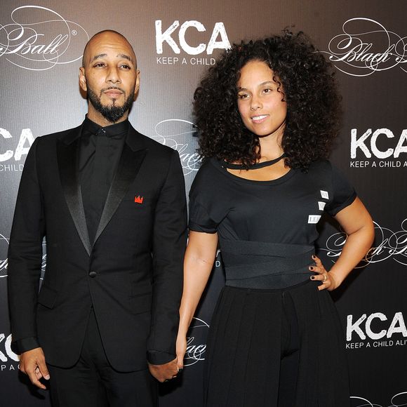 Alicia Keys et son époux Swizz Beatz au gala de sa fondation "Keep a Child Alive" à New York City, le 19 octobre 2016